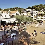 Hotel Sa Tuna 3*