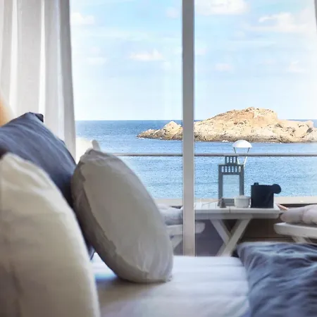 Hostal Sa Tuna Hotel 3*